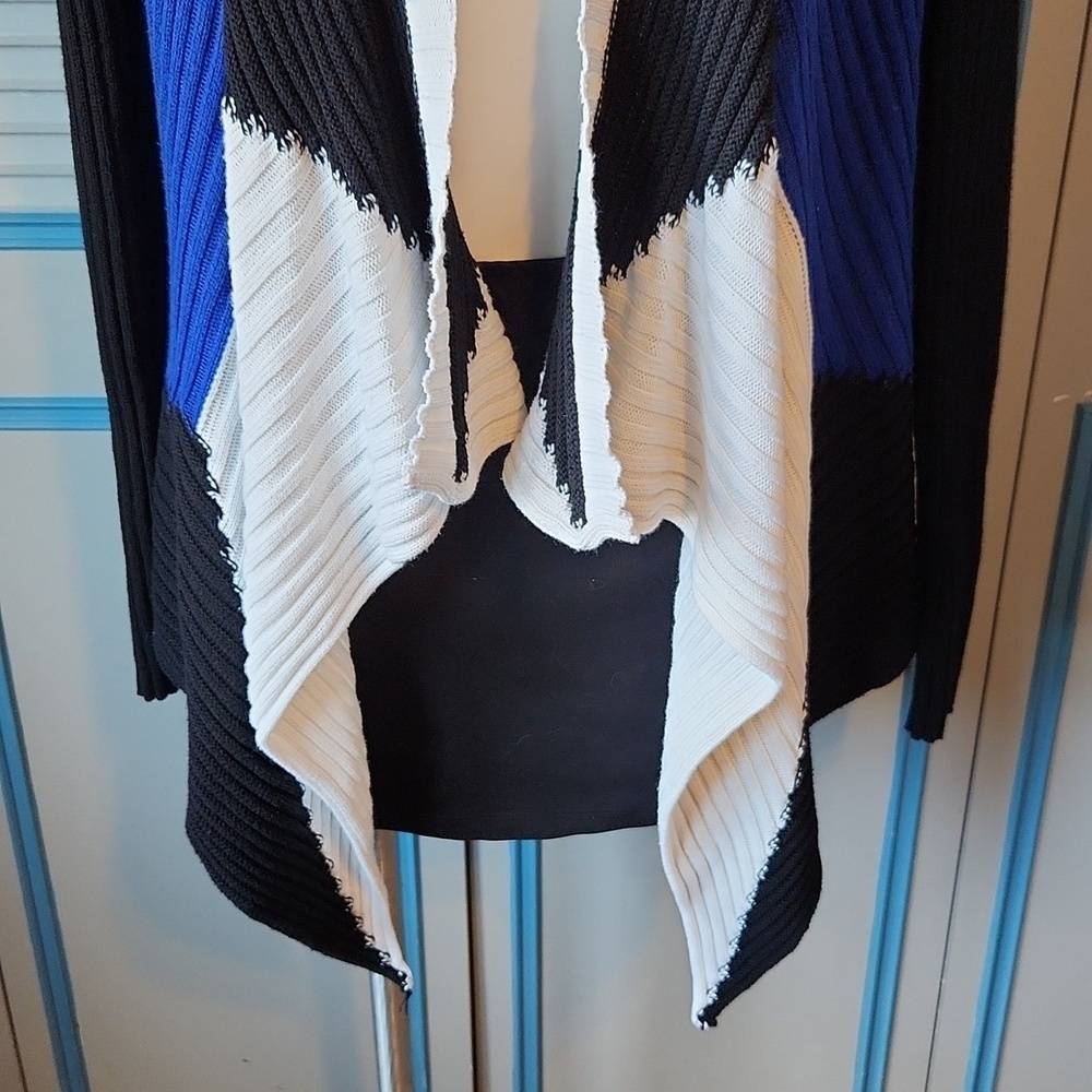 Ana Couture Open Front Colorblock Cardigan - Picture 4 of 14